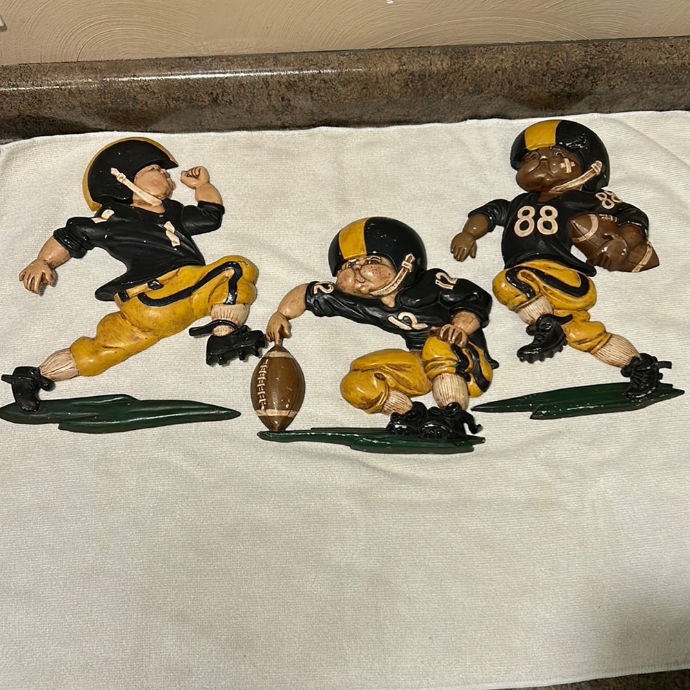 Vintage 1976 Homco decor set of 3
